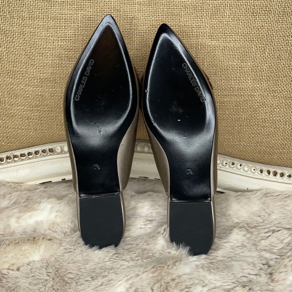CHARLES DAVID•WELLA SHOE - Picture 4 of 9